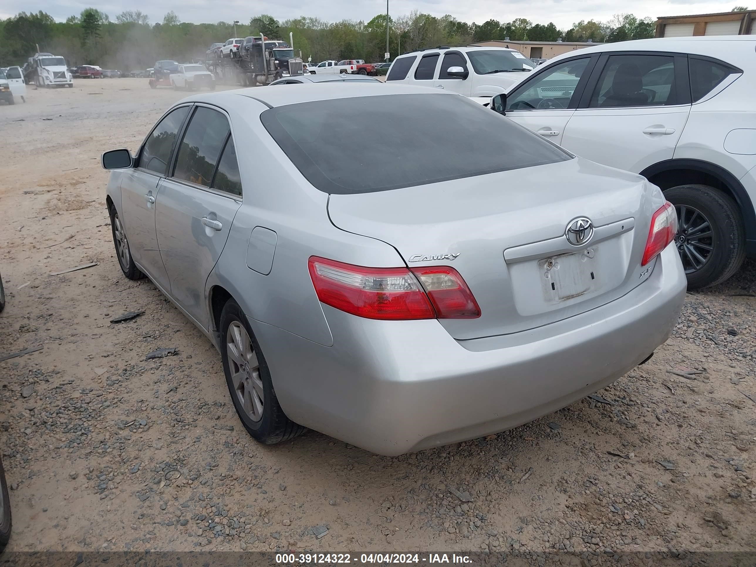 Photo 2 VIN: 4T4BE46K49R052765 - TOYOTA CAMRY 