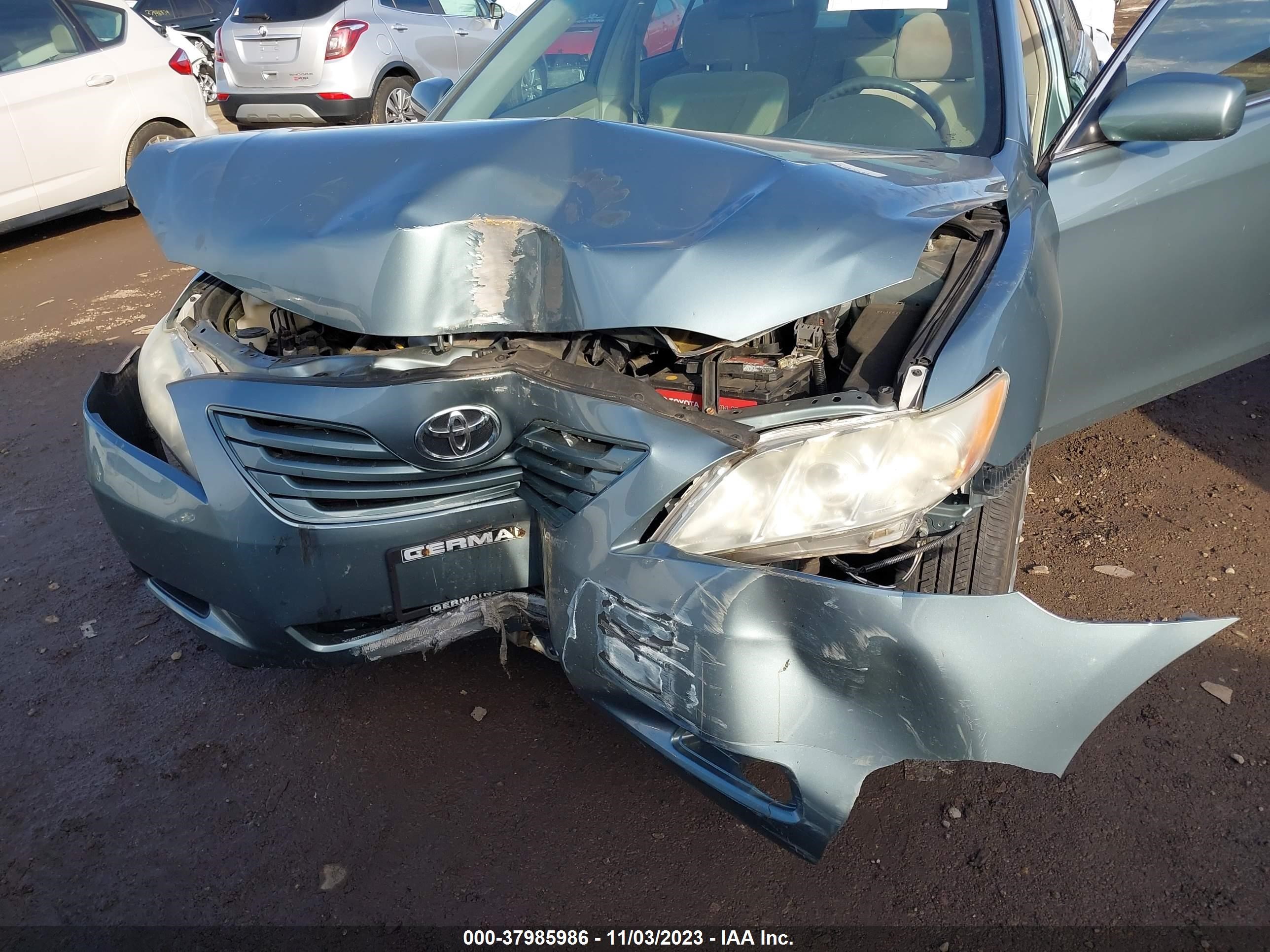 Photo 5 VIN: 4T4BE46K49R057819 - TOYOTA CAMRY 