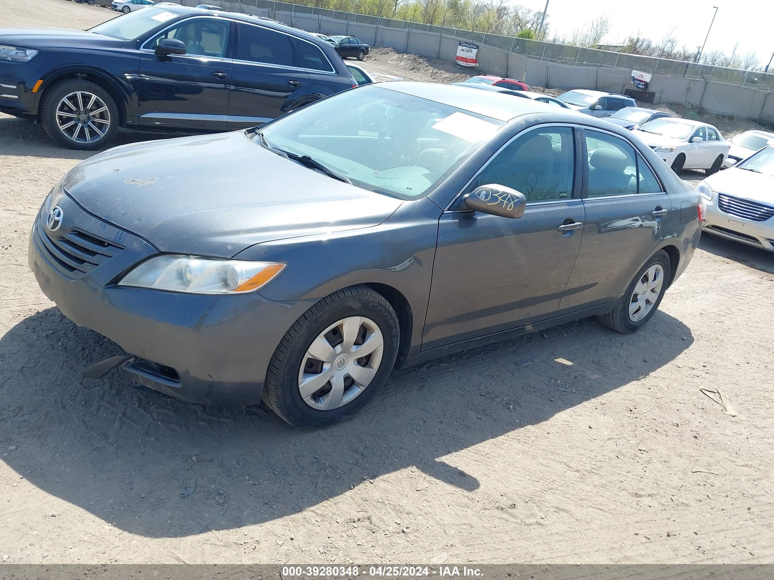 Photo 1 VIN: 4T4BE46K49R088701 - TOYOTA CAMRY 