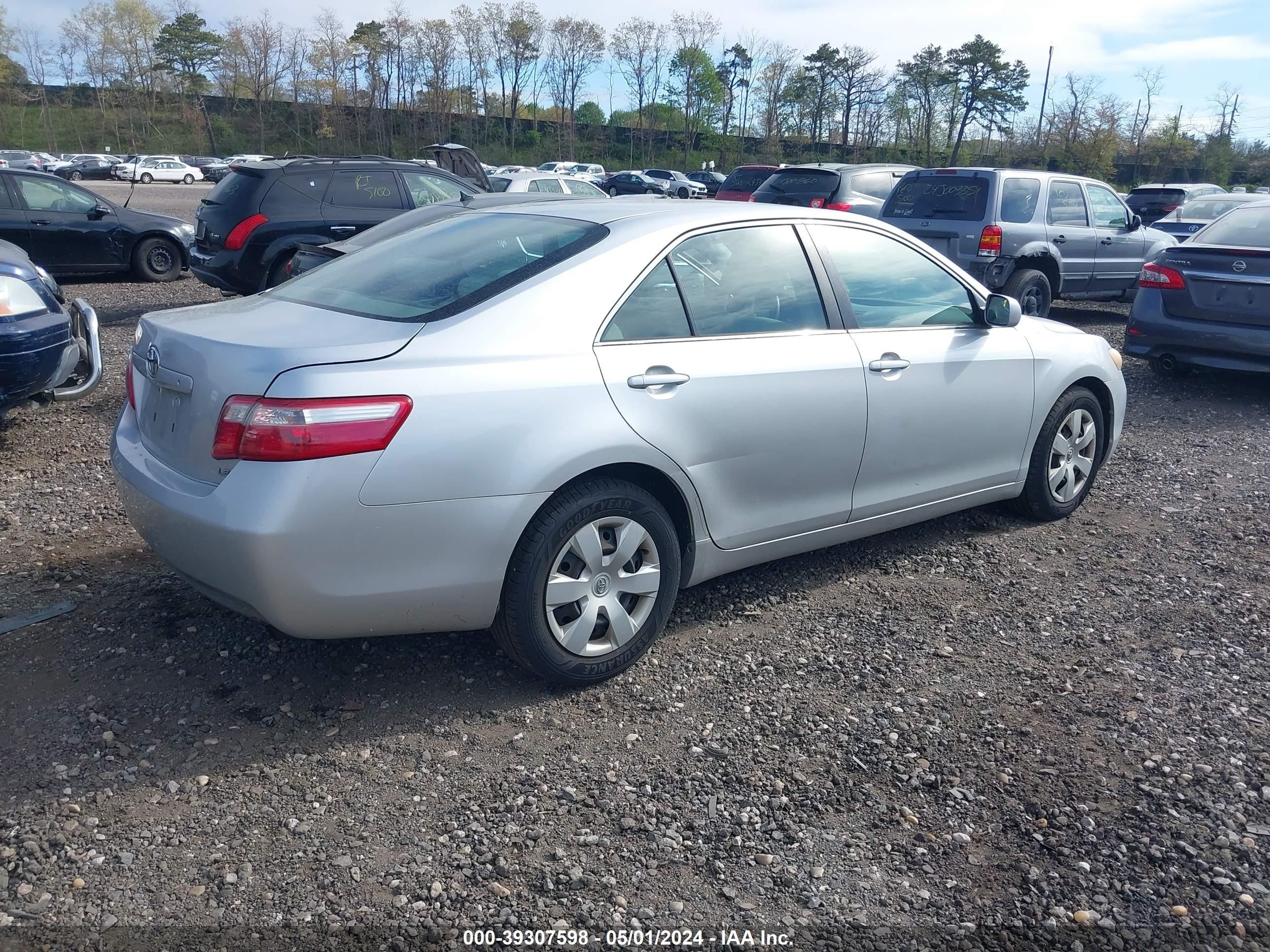 Photo 3 VIN: 4T4BE46K49R127982 - TOYOTA CAMRY 