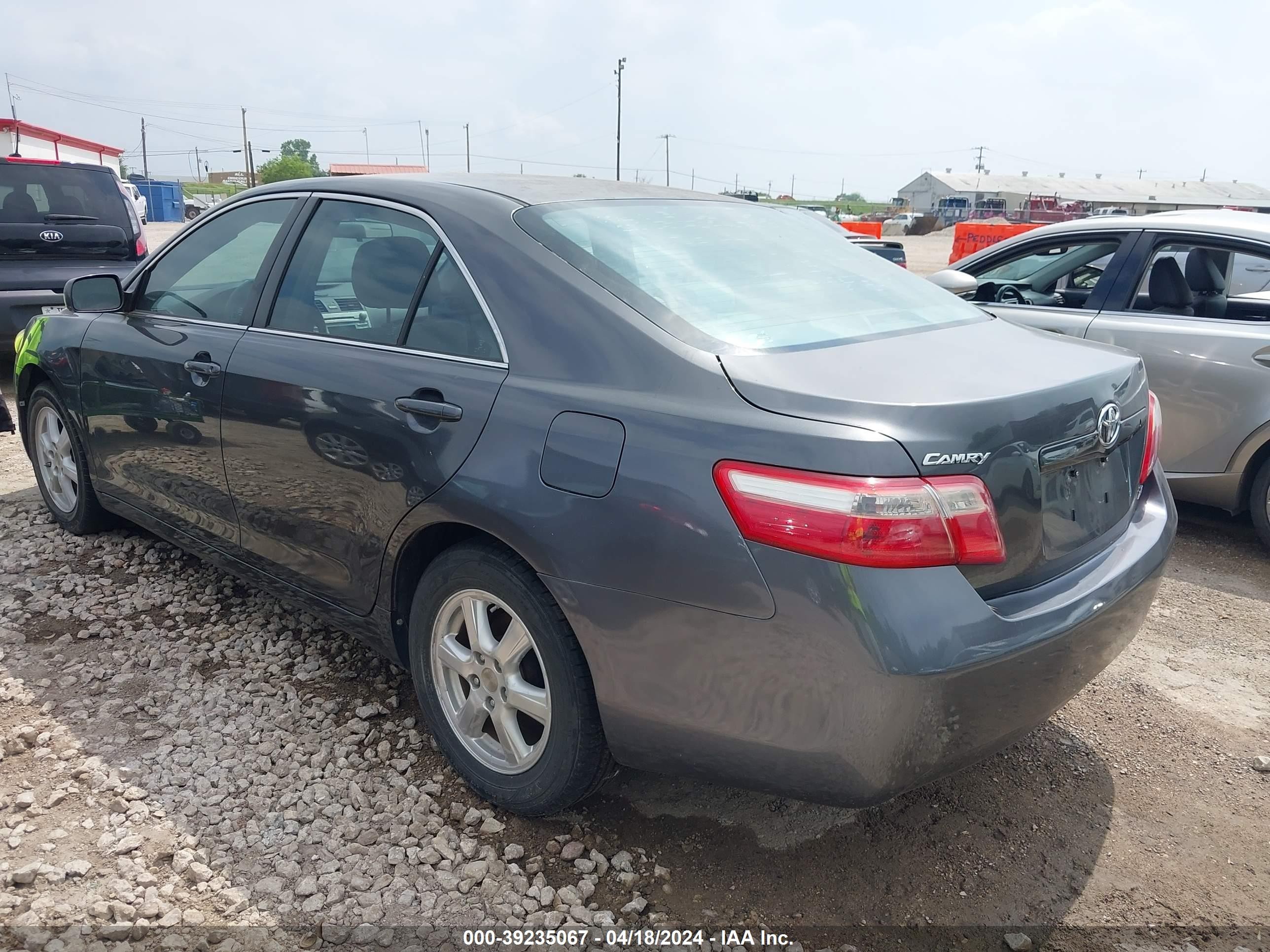 Photo 2 VIN: 4T4BE46K59R089324 - TOYOTA CAMRY 