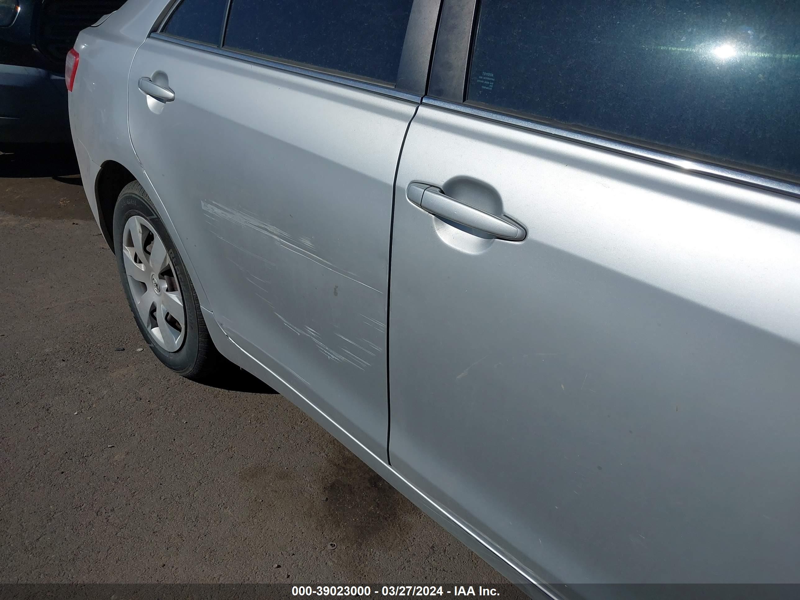 Photo 5 VIN: 4T4BE46K69R077067 - TOYOTA CAMRY 