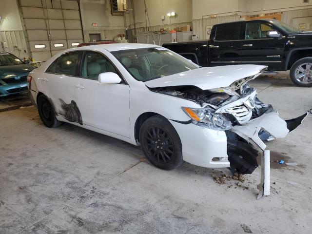 Photo 3 VIN: 4T4BE46K78R028541 - TOYOTA CAMRY CE 