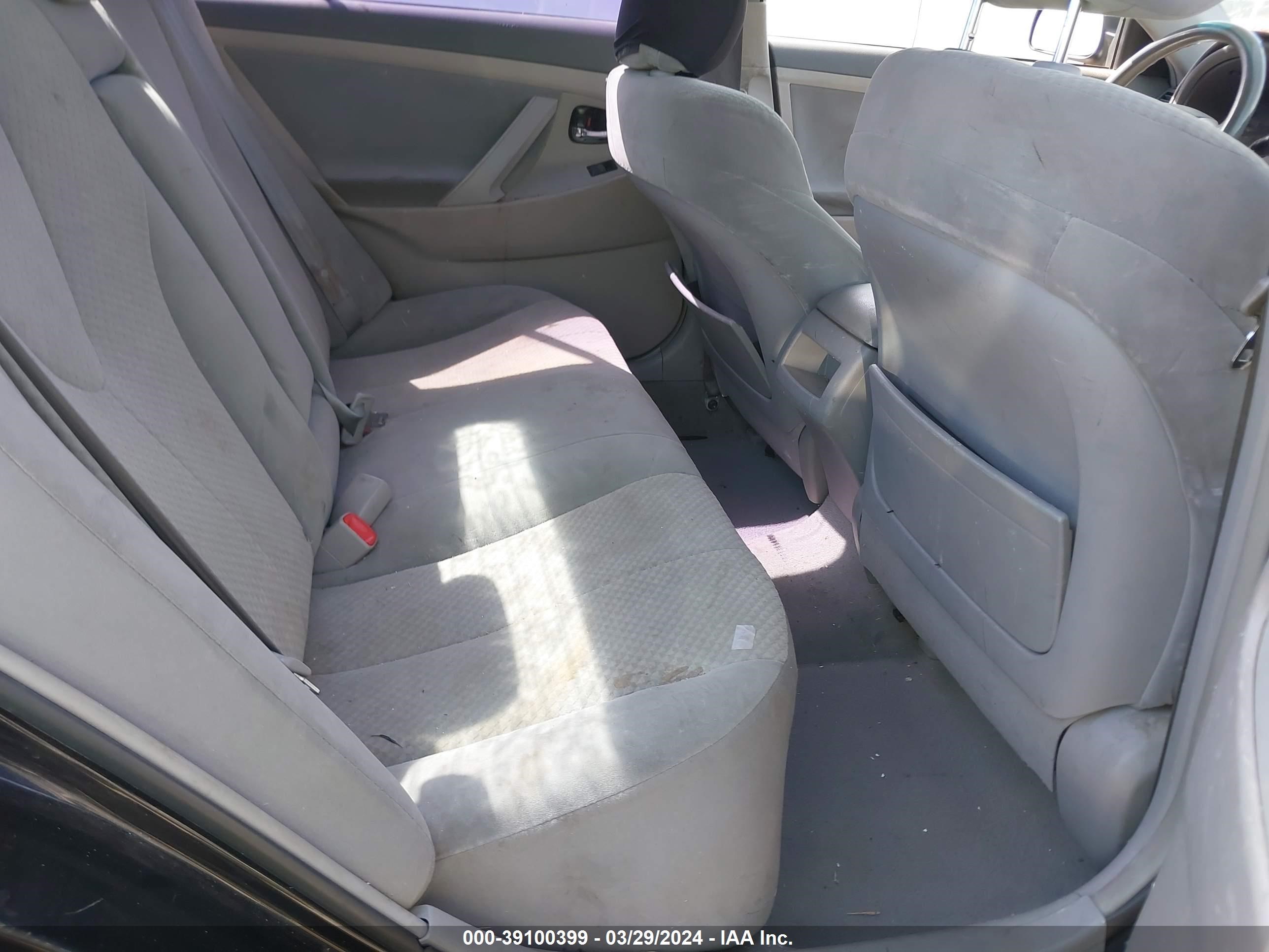 Photo 7 VIN: 4T4BE46K78R030998 - TOYOTA CAMRY 