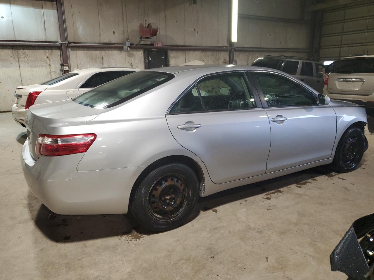 Photo 2 VIN: 4T4BE46K87R011312 - TOYOTA CAMRY 