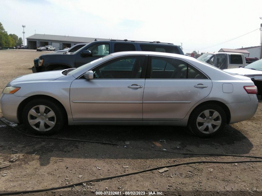 Photo 13 VIN: 4T4BE46K89R110957 - TOYOTA CAMRY 