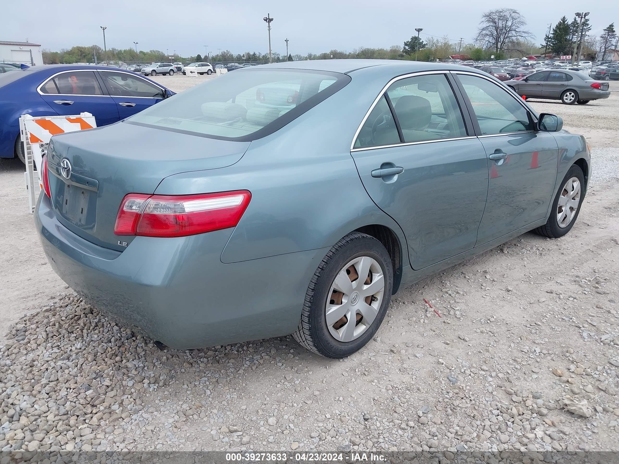 Photo 3 VIN: 4T4BE46K97R006216 - TOYOTA CAMRY 