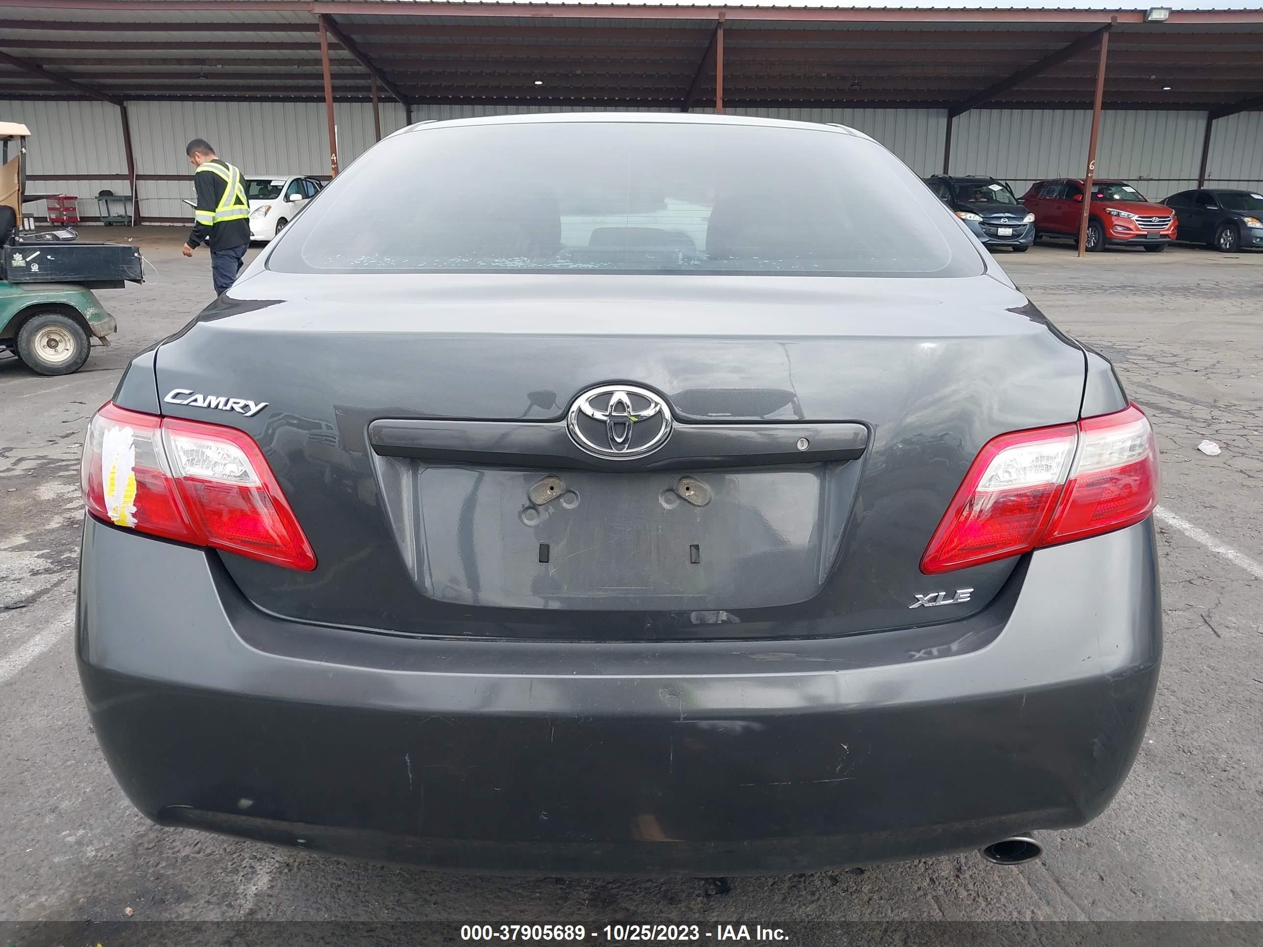 Photo 15 VIN: 4T4BE46K98R029741 - TOYOTA CAMRY 