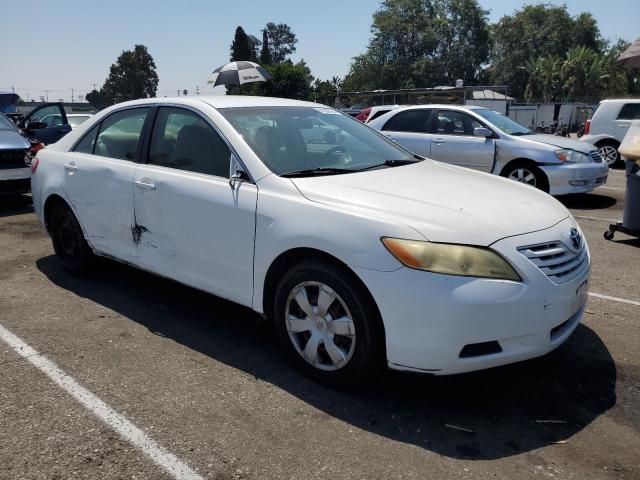 Photo 3 VIN: 4T4BE46KX8R028856 - TOYOTA CAMRY 