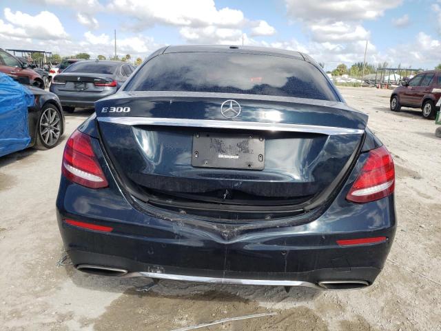 Photo 5 VIN: 4T4BE46KX8R042367 - MERCEDES-BENZ E-CLASS 