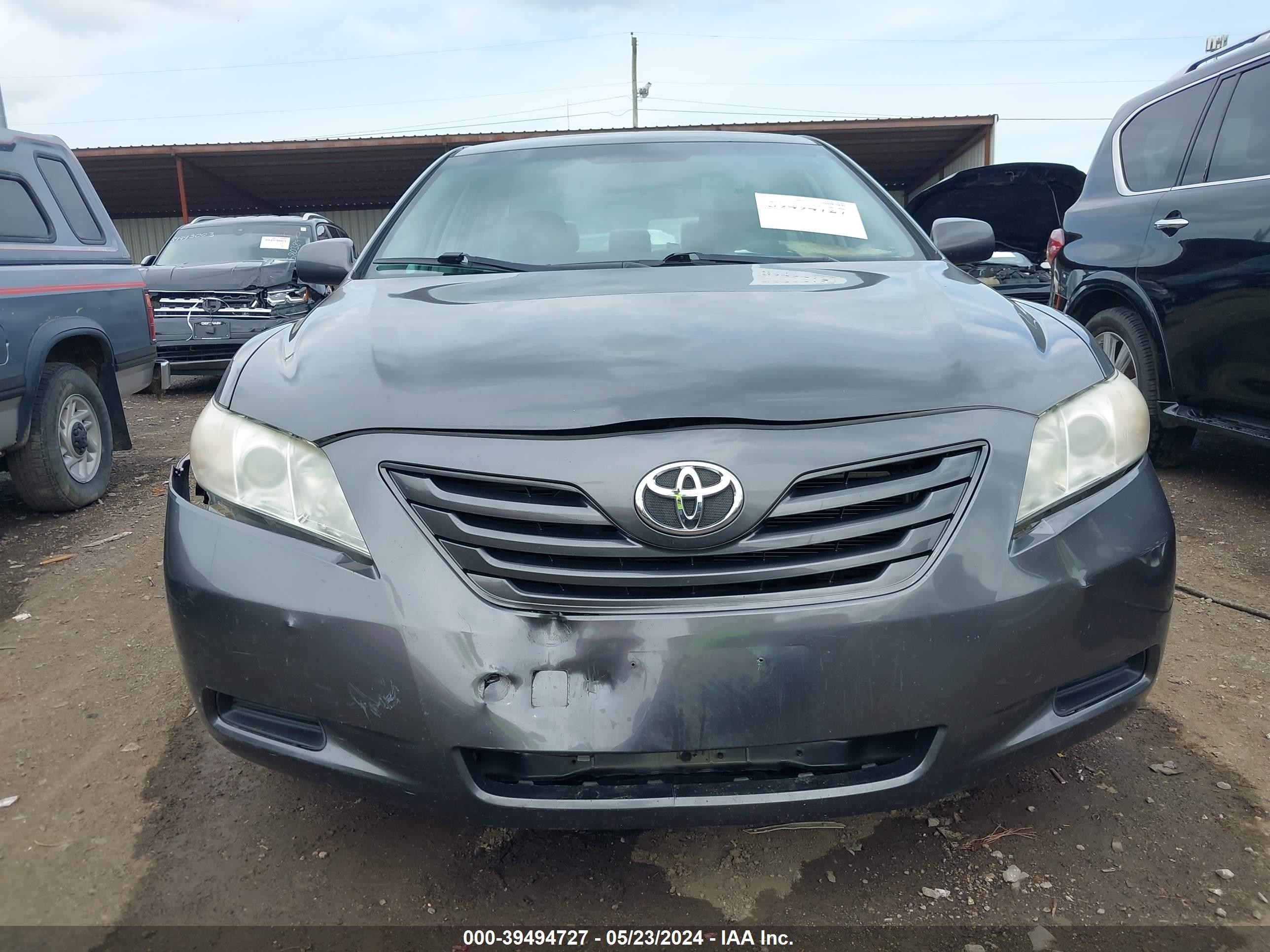 Photo 5 VIN: 4T4BE46KX9R071160 - TOYOTA CAMRY 