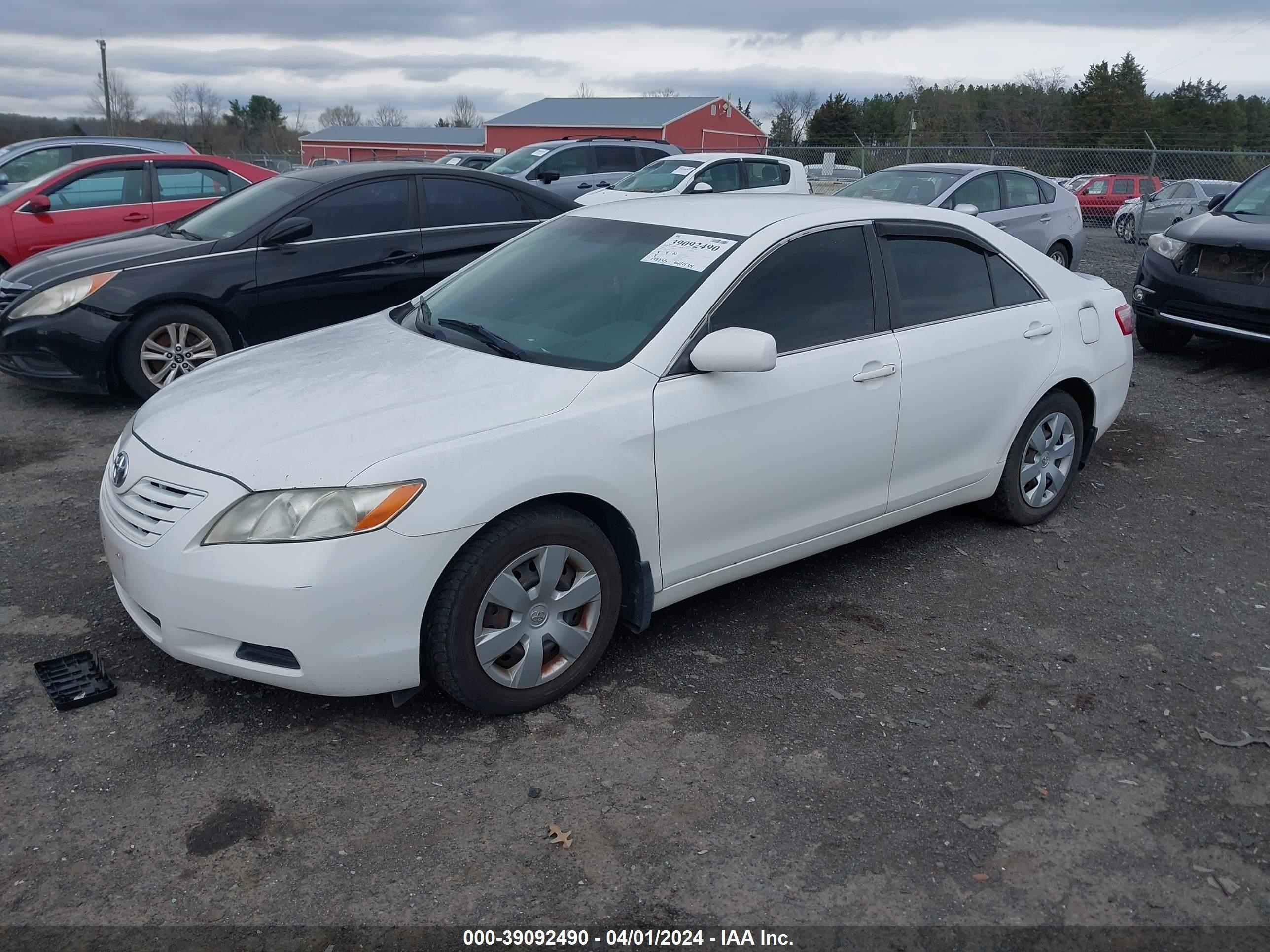 Photo 1 VIN: 4T4BE46KX9R129638 - TOYOTA CAMRY 