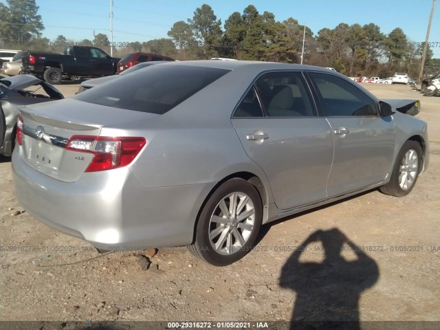 Photo 3 VIN: 4T4BF1FK0CR173425 - TOYOTA CAMRY 