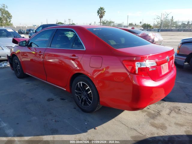 Photo 2 VIN: 4T4BF1FK0CR177006 - TOYOTA CAMRY 