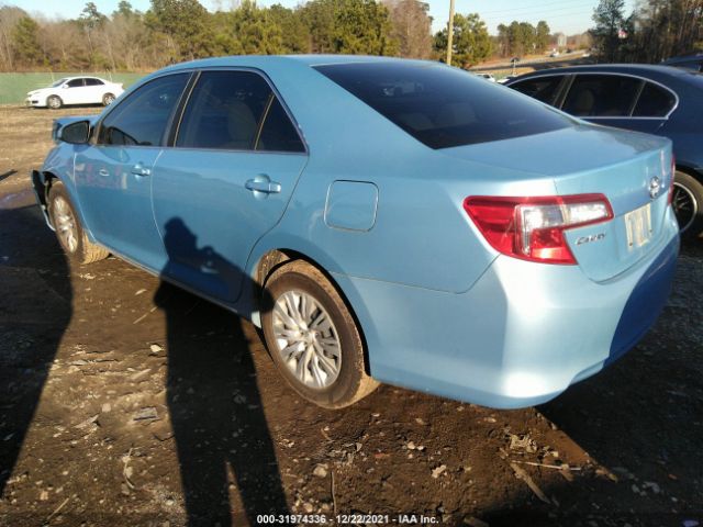 Photo 2 VIN: 4T4BF1FK0CR200395 - TOYOTA CAMRY 