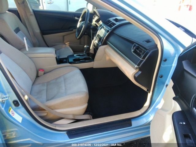 Photo 4 VIN: 4T4BF1FK0CR200395 - TOYOTA CAMRY 