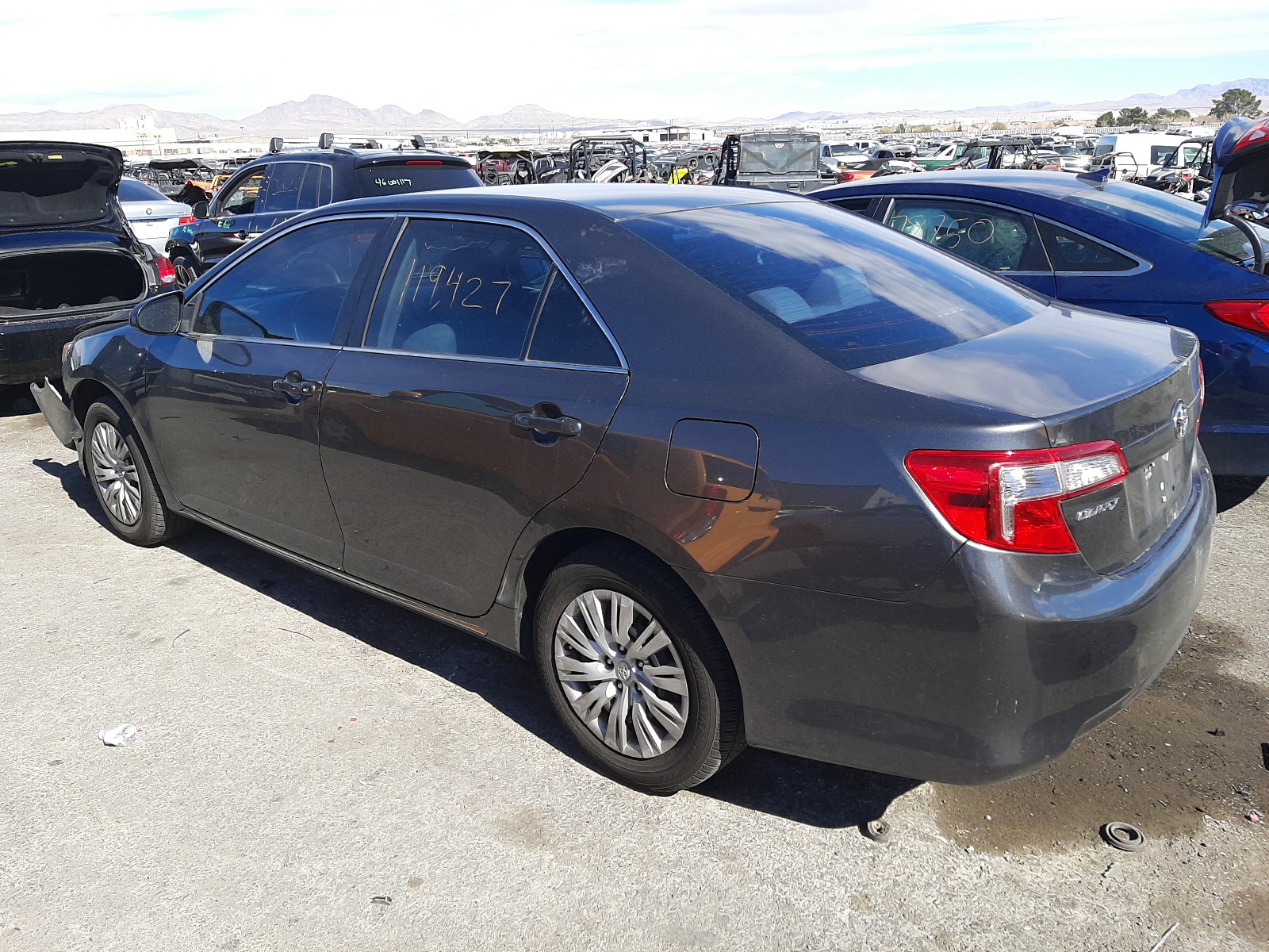 Photo 2 VIN: 4T4BF1FK0CR228942 - TOYOTA CAMRY BASE 