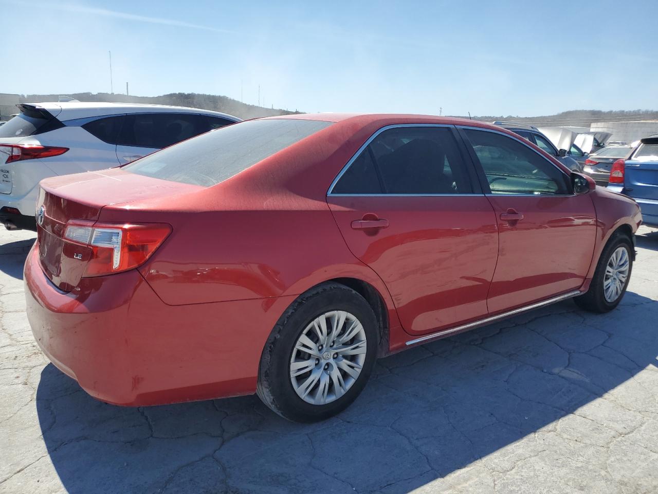 Photo 2 VIN: 4T4BF1FK0CR241626 - TOYOTA CAMRY 