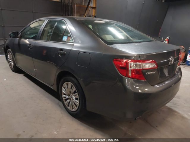 Photo 2 VIN: 4T4BF1FK0DR284851 - TOYOTA CAMRY 