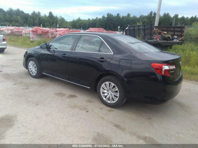 Photo 2 VIN: 4T4BF1FK0DR293680 - TOYOTA CAMRY 