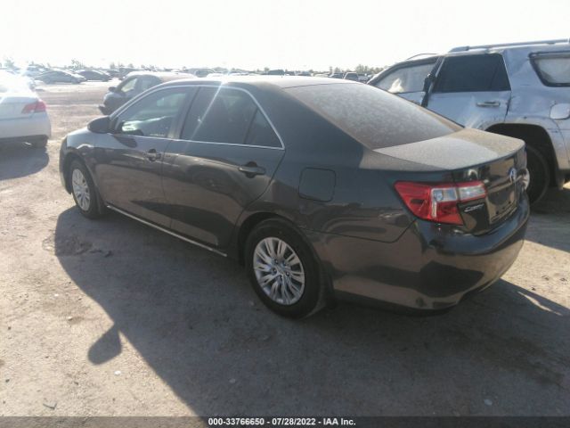 Photo 2 VIN: 4T4BF1FK0DR302278 - TOYOTA CAMRY 