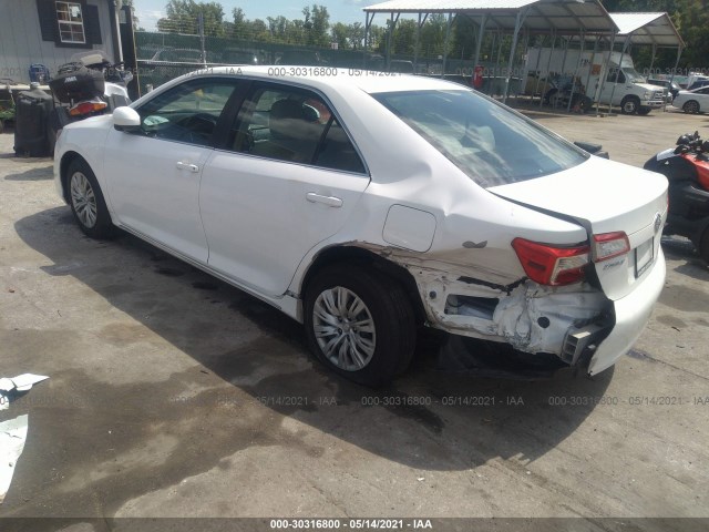 Photo 2 VIN: 4T4BF1FK0DR314835 - TOYOTA CAMRY 