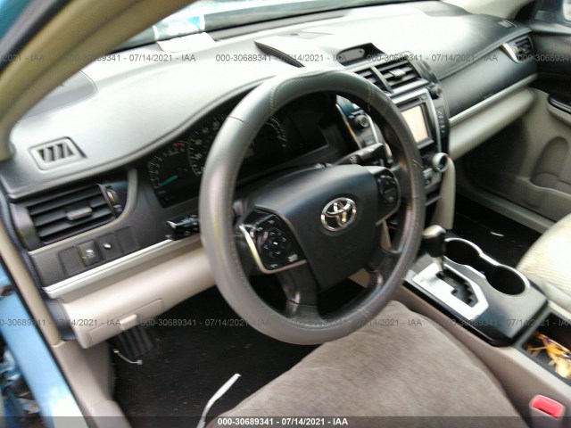 Photo 4 VIN: 4T4BF1FK0DR326077 - TOYOTA CAMRY 