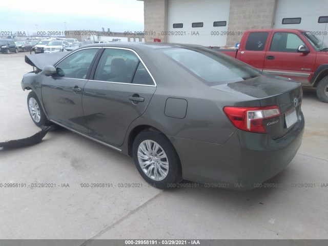 Photo 2 VIN: 4T4BF1FK0DR334485 - TOYOTA CAMRY 