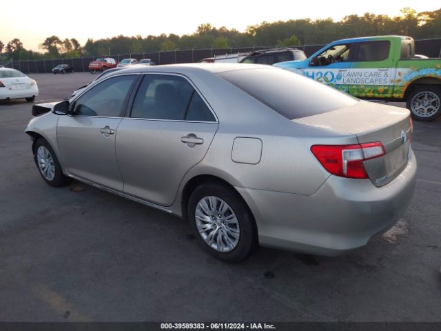 Photo 2 VIN: 4T4BF1FK0ER410952 - TOYOTA CAMRY 