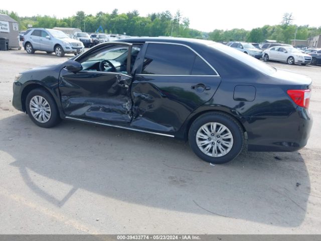 Photo 2 VIN: 4T4BF1FK0ER417366 - TOYOTA CAMRY 