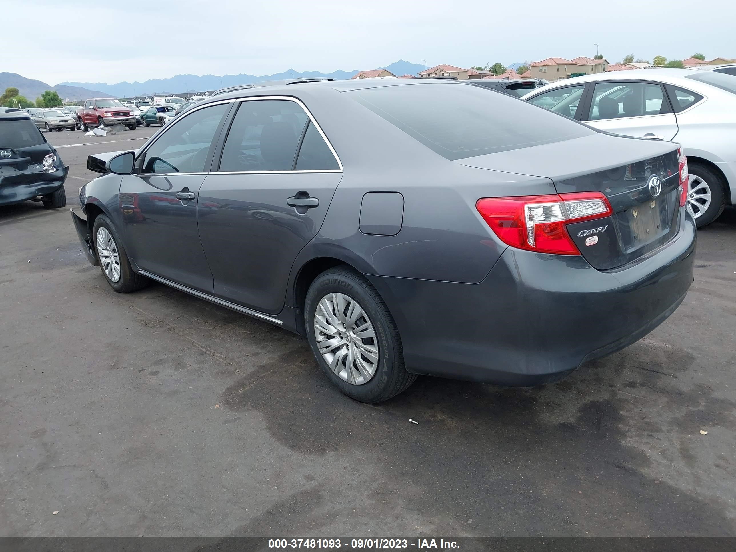 Photo 2 VIN: 4T4BF1FK0ER422809 - TOYOTA CAMRY 