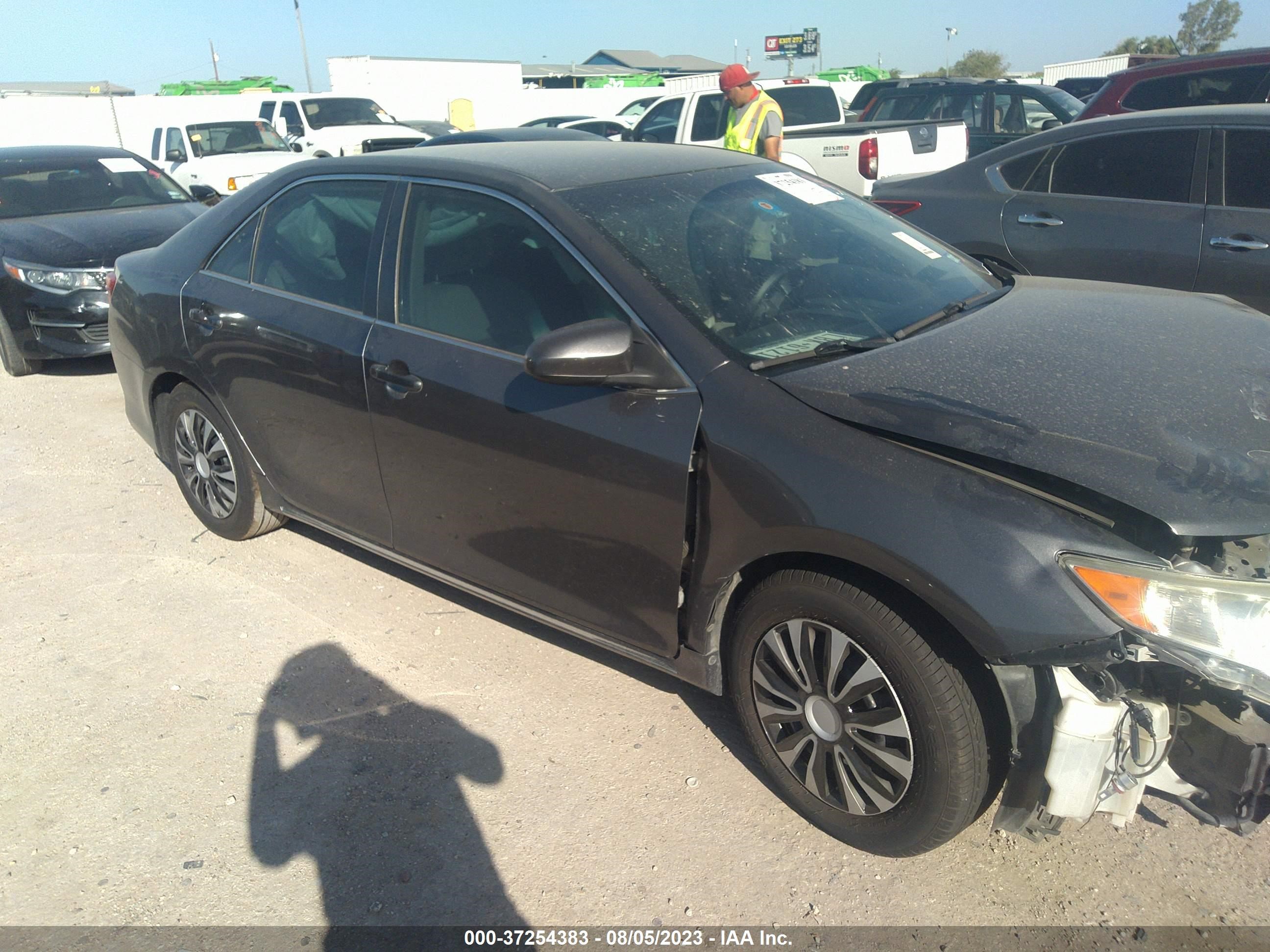 Photo 12 VIN: 4T4BF1FK0ER428237 - TOYOTA CAMRY 