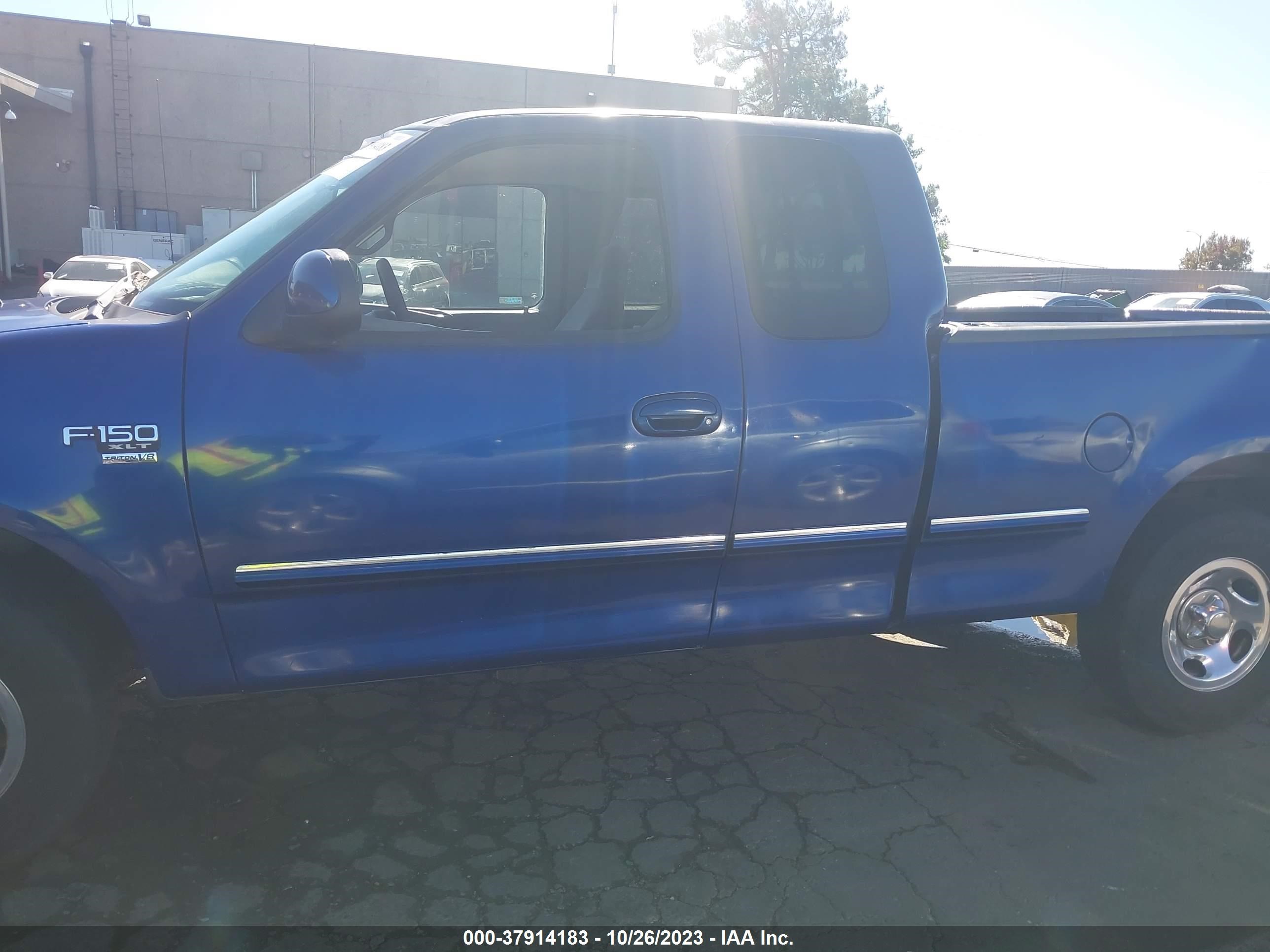 Photo 13 VIN: 4T4BF1FK0ER441019 - FORD F-150 