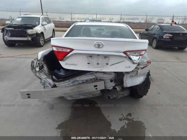 Photo 5 VIN: 4T4BF1FK0FR452197 - TOYOTA CAMRY 