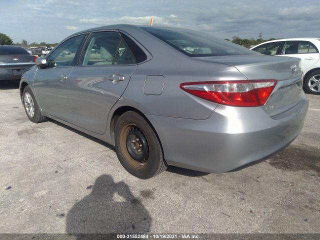 Photo 2 VIN: 4T4BF1FK0FR469890 - TOYOTA CAMRY 