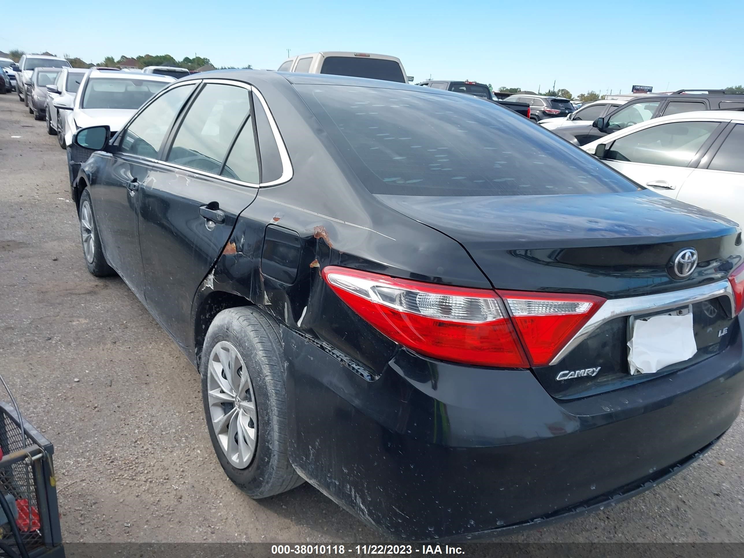 Photo 2 VIN: 4T4BF1FK0FR477021 - TOYOTA CAMRY 