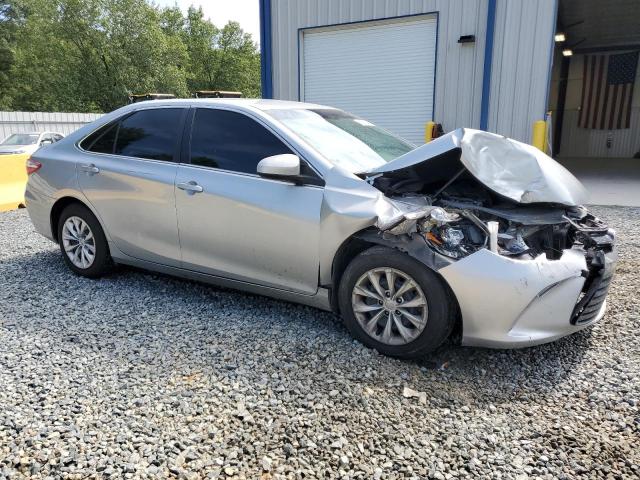 Photo 3 VIN: 4T4BF1FK0FR480369 - TOYOTA CAMRY LE 