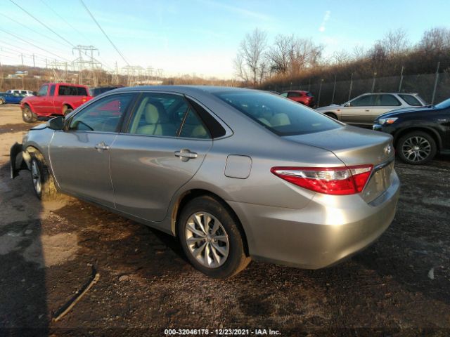 Photo 2 VIN: 4T4BF1FK0FR486818 - TOYOTA CAMRY 