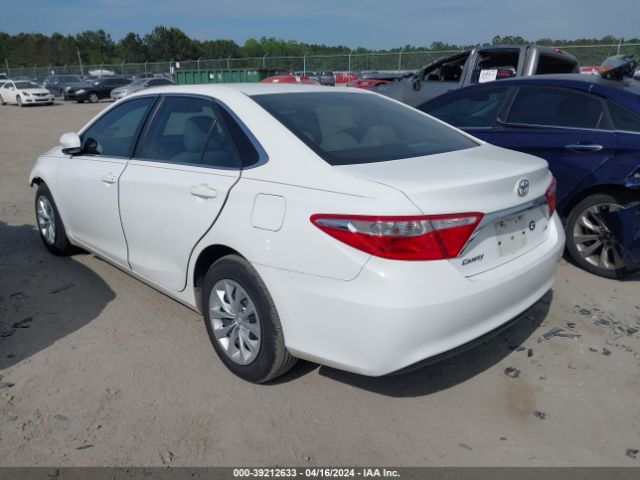 Photo 2 VIN: 4T4BF1FK0FR489119 - TOYOTA CAMRY 