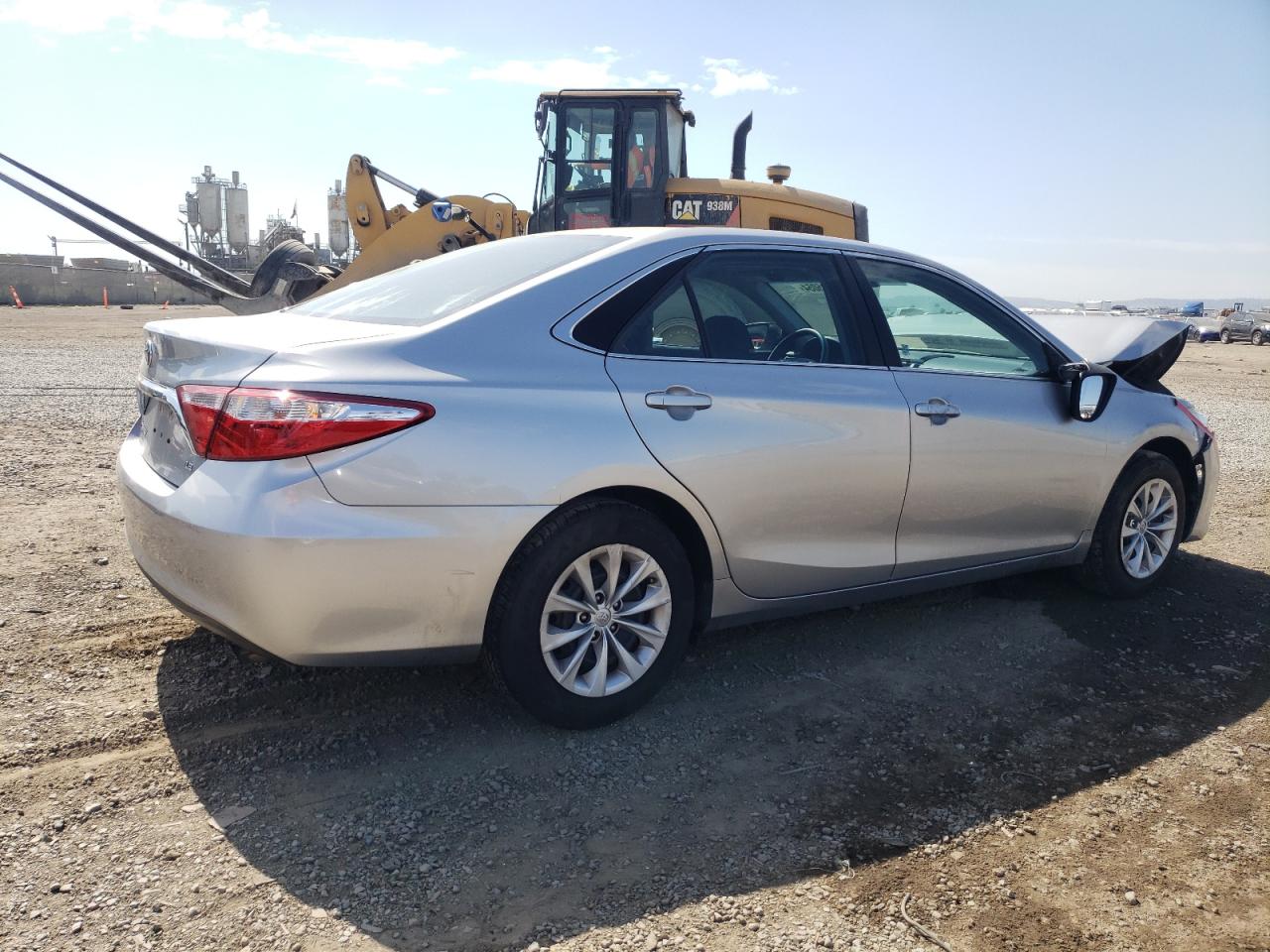 Photo 2 VIN: 4T4BF1FK0FR490237 - TOYOTA CAMRY 