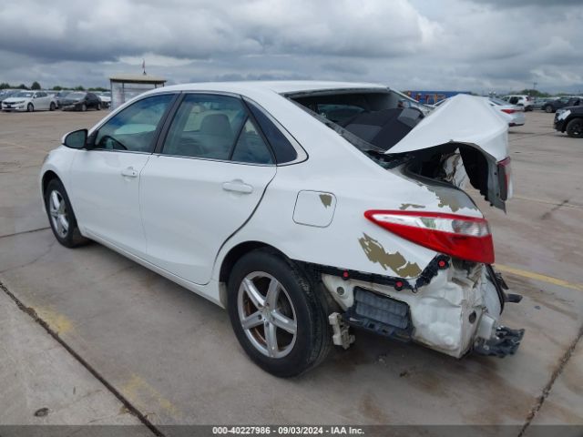 Photo 2 VIN: 4T4BF1FK0FR496992 - TOYOTA CAMRY 