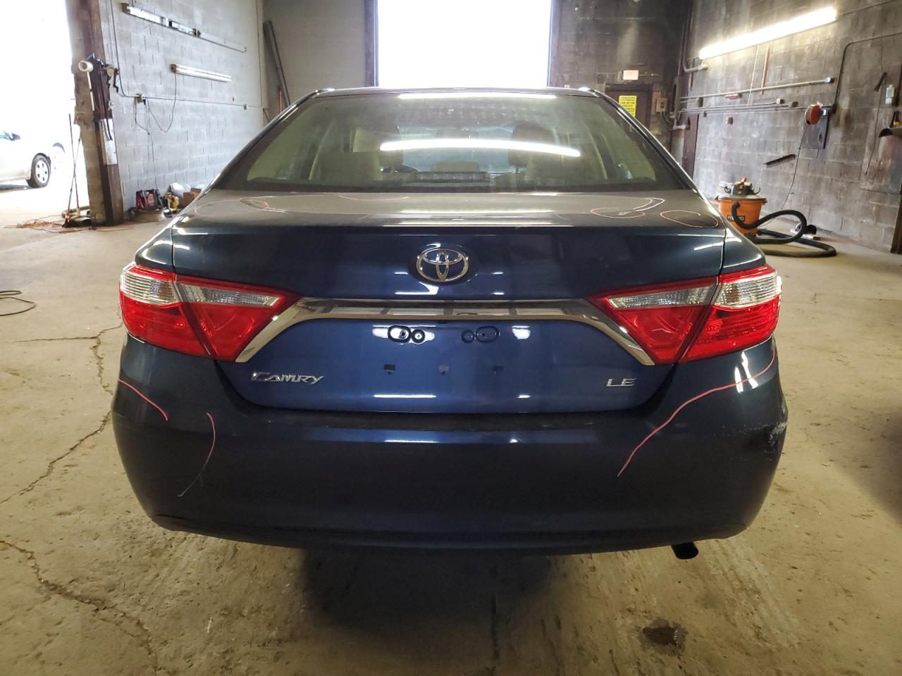 Photo 5 VIN: 4T4BF1FK0FR505125 - TOYOTA CAMRY 