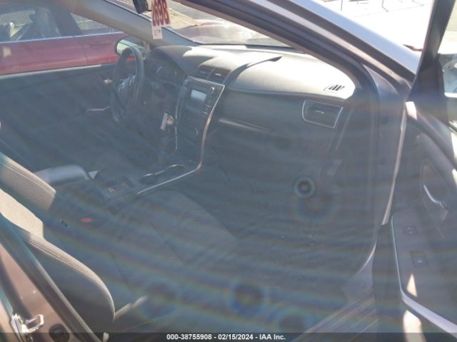 Photo 4 VIN: 4T4BF1FK0GR551538 - TOYOTA CAMRY 