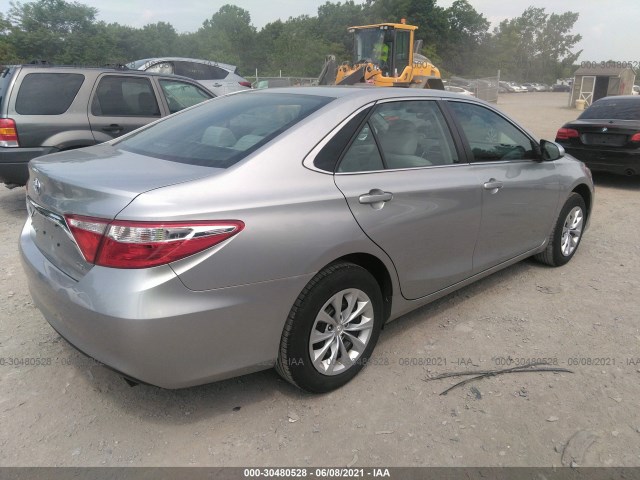 Photo 3 VIN: 4T4BF1FK0GR552057 - TOYOTA CAMRY 