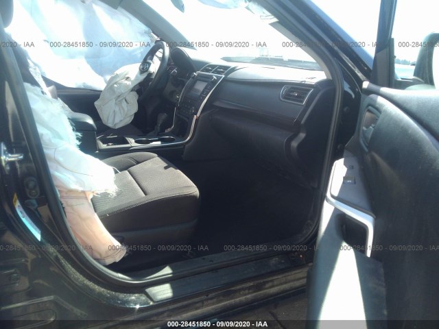 Photo 4 VIN: 4T4BF1FK0GR564077 - TOYOTA CAMRY 