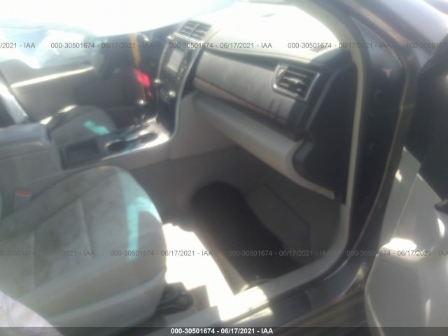 Photo 4 VIN: 4T4BF1FK0GR574138 - TOYOTA CAMRY 