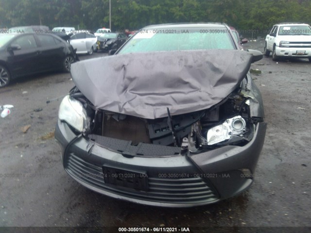 Photo 9 VIN: 4T4BF1FK0GR574138 - TOYOTA CAMRY 