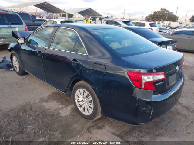 Photo 2 VIN: 4T4BF1FK1CR169173 - TOYOTA CAMRY 