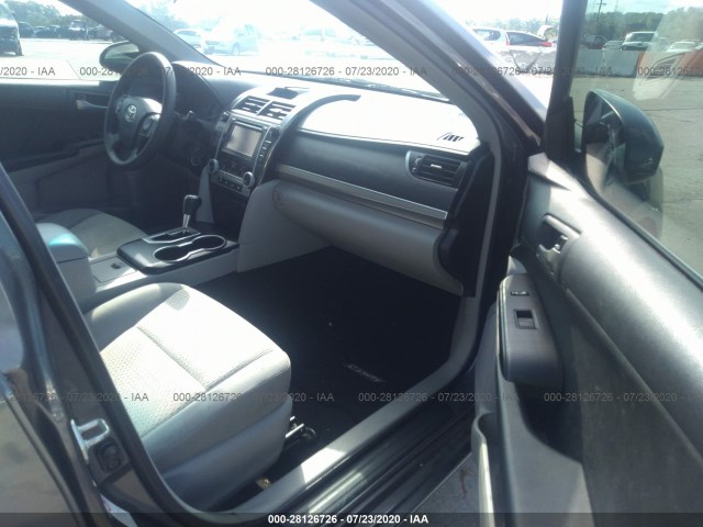 Photo 4 VIN: 4T4BF1FK1CR169271 - TOYOTA CAMRY 