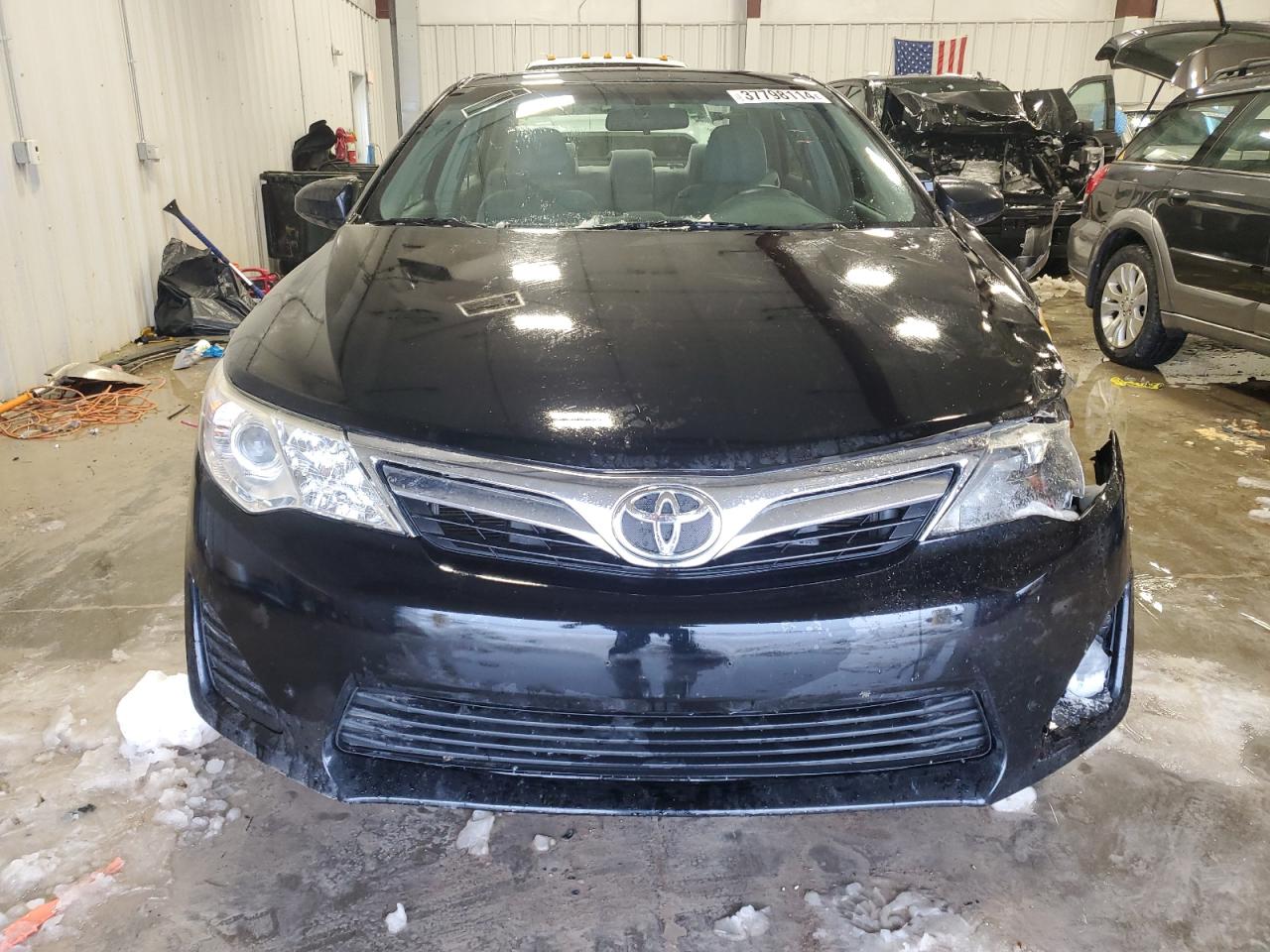 Photo 4 VIN: 4T4BF1FK1CR183834 - TOYOTA CAMRY 